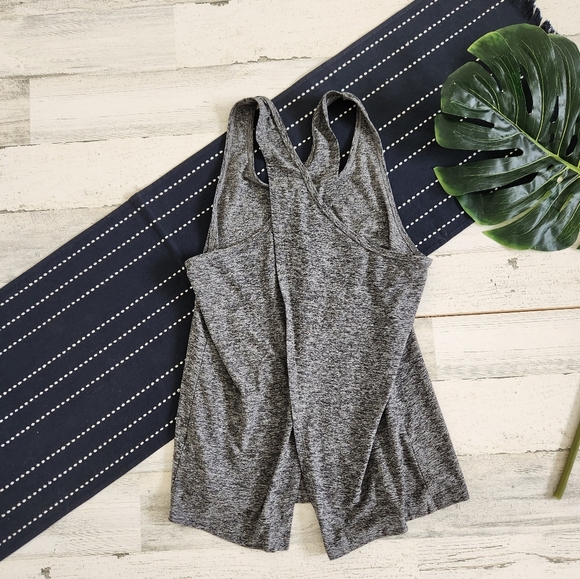 Beyond Yoga Peloton Criss Cross Open Slit Back Tank Top Gray Spacedye Small - Picture 3 of 7